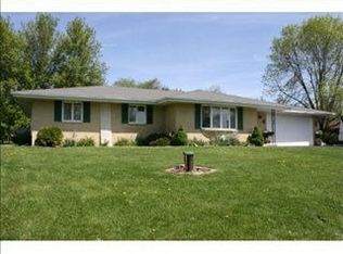 7188 Laurel Cherry Dr, Rockford, IL 61108