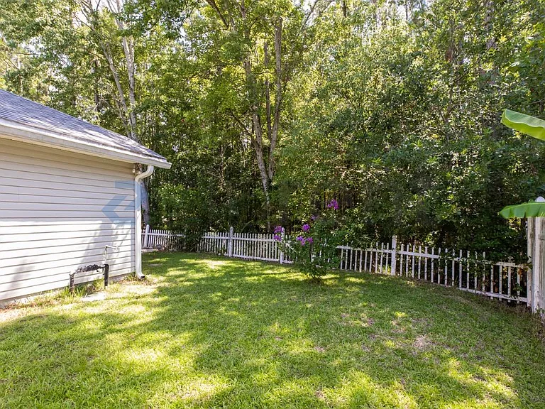 639 Sid Dr — Photo 32