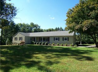 51 Old Farm Rd, Newark, DE 19711