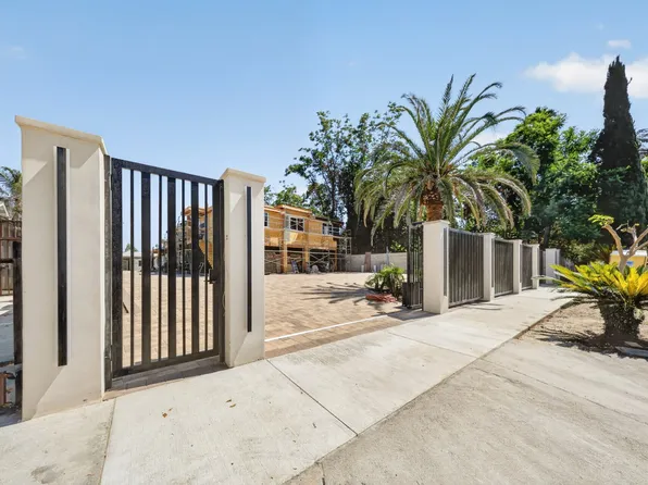 7940 Atoll Ave, North Hollywood, CA 91605