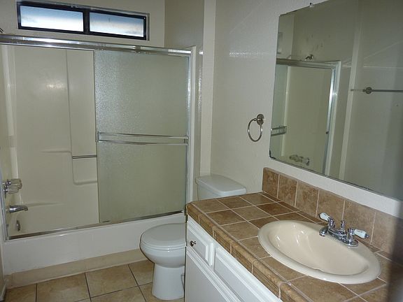 5th image of 13629 Cerise Ave APT 13