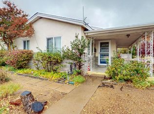 221 Washington St NE, Albuquerque, NM 87108
