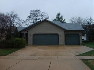1721 Saint Albert The Great Dr, Sun Prairie, WI 53590