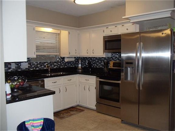 5th image of 22407 S Rebecca Burwell Ln