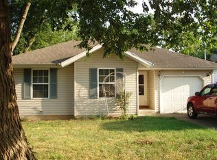 1714 W Olive St, Springfield, MO 65802