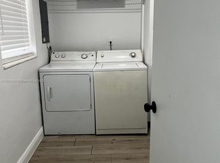 7035 W 3rd Ave, Hialeah, FL 33014