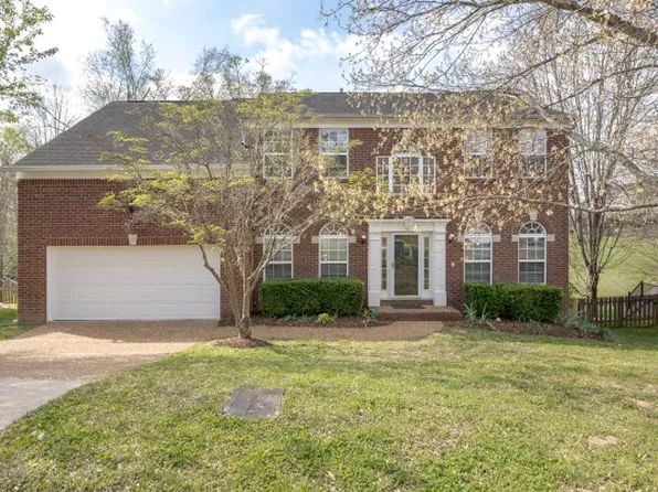 808 Glenavon Ct, Nashville, TN 37220