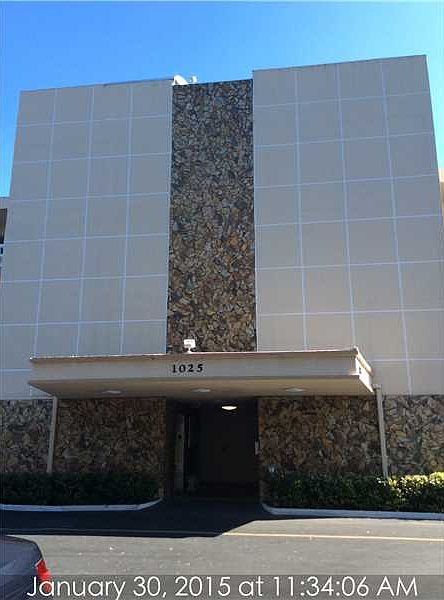 1st image of 1025 SE 2nd Ave APT 306
