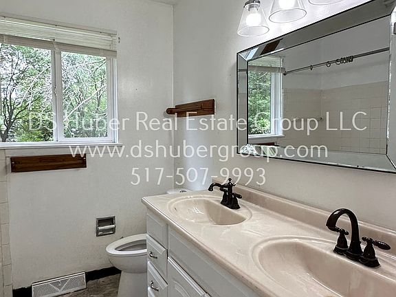 4th image of 2723 Narraganset Dr #2723