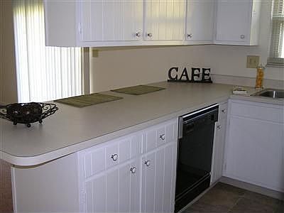 4th image of 7630 Roselake Dr