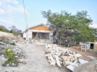 313 Sherwood Ln, Kerrville, TX 78028