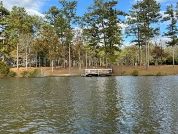 4413 Old Avera Rd, Leakesville, MS 39451 | Zillow