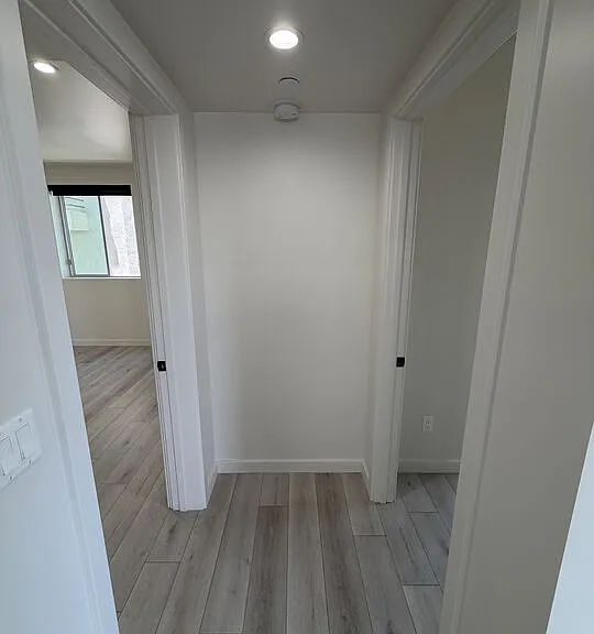 124 S Croft Ave #303 — Photo 16