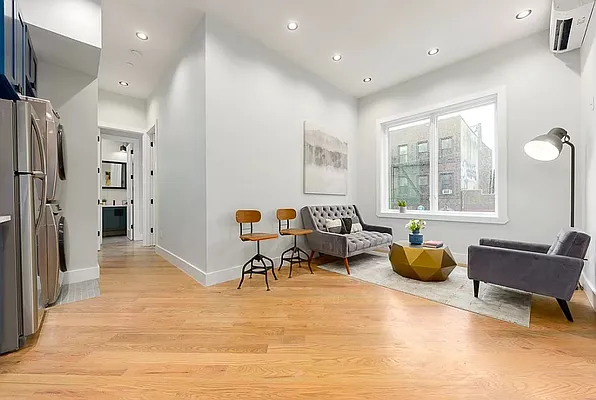 Rented by PM Management | media 2