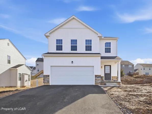 25 Olivia Way, Mountain Top, PA 18707