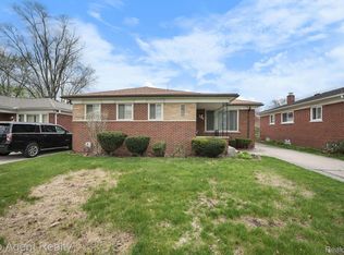 23140 Cloverlawn St, Oak Park, MI