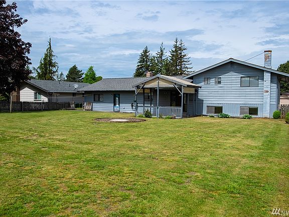 4th image of 1130 Garden Dr