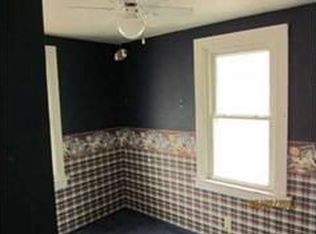 901 Smith St, Monroe, MI 48161