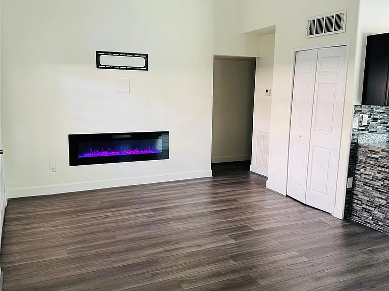 24131 Four Sixes Ln — Photo 7