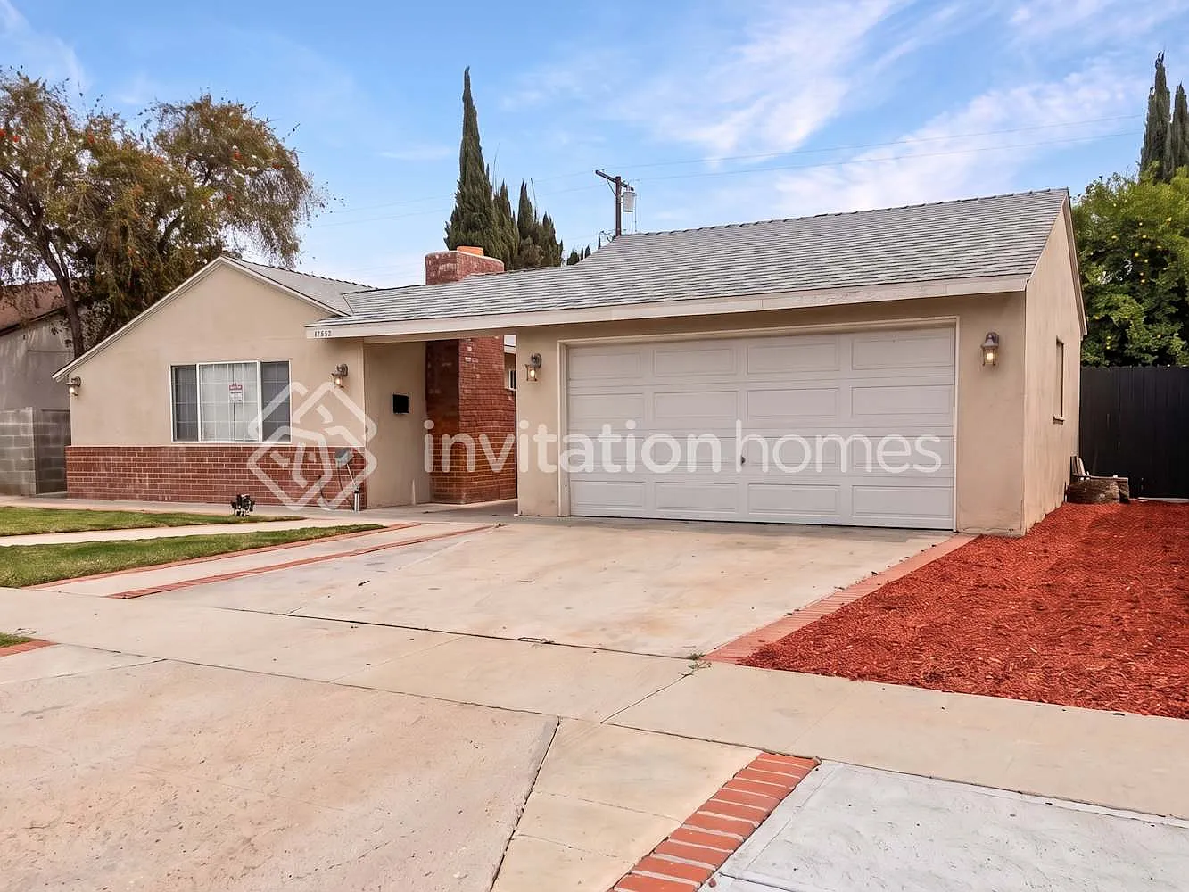 17552 Cantara St Northridge, CA 91325 — Photo 1