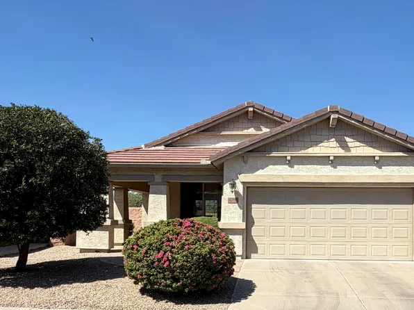 136 W LATIGO Circle, San Tan Valley, AZ 85143