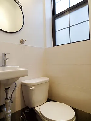 Rented by Doorway NYC, LLC | media 26