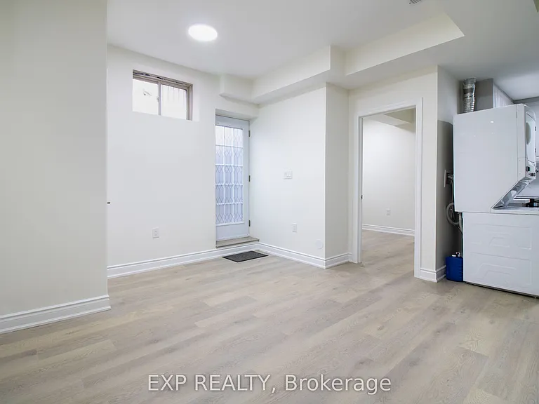 55 William Dunlop St #LOWER — Photo 4