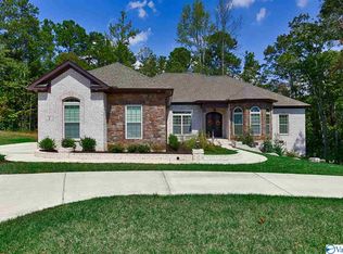 1 Natures Ridge Ct SE, Huntsville, AL 35803