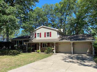 1803 Oakwood Dr, Rochester, IN 46975