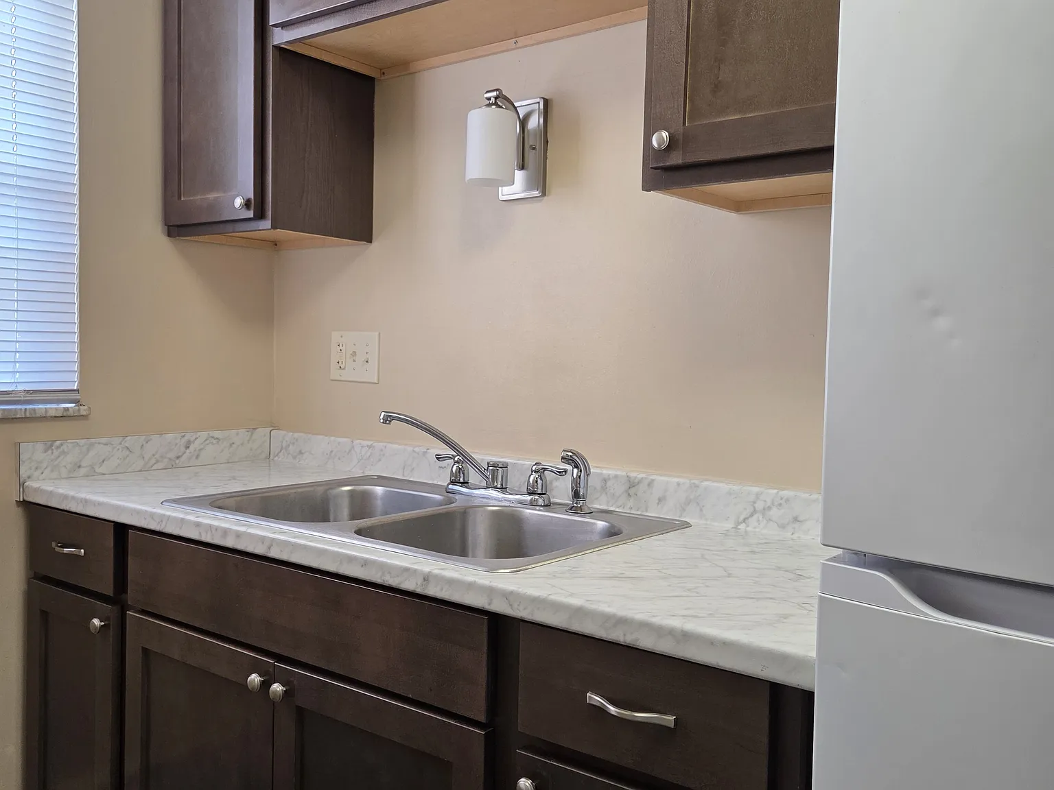1 bed, 600 sqft, $920 — Photo 3