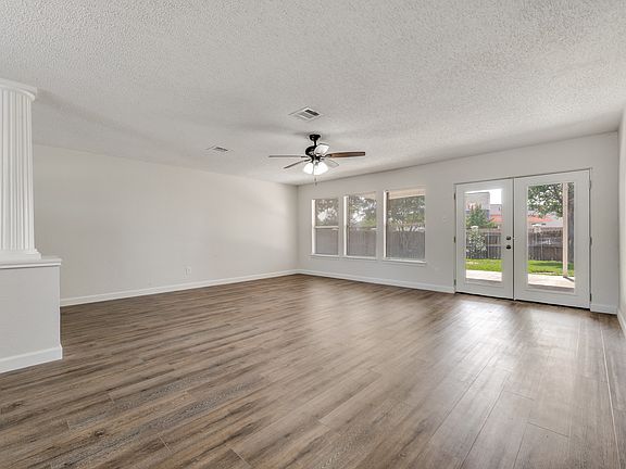 5th image of 2160 Glenhaven Dr