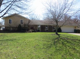 940 Burnside Dr, Tipp City, OH 45371