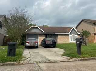 8611 Pearl Point St, Houston, TX 77044