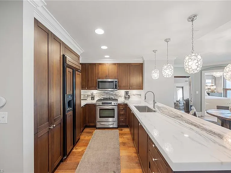 9123 Strada Pl #7404 — Photo 8