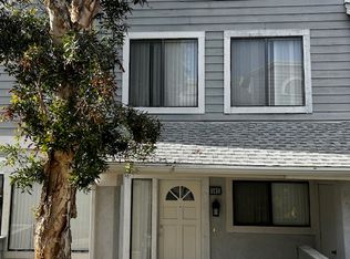 141 Remington, Irvine, CA 92620