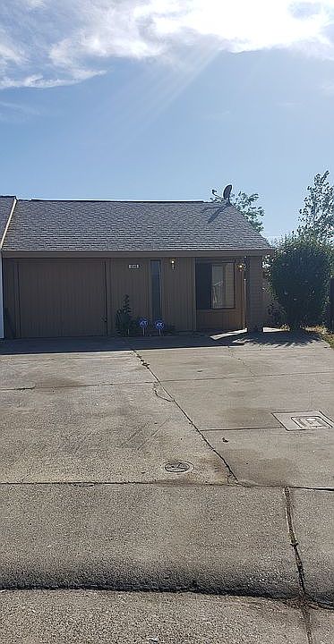 1st image of 8540 Oxford Hill Ct