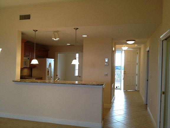 5th image of 147 Tampa Ave E Unit 903