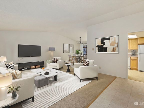 3rd image of 2401 Detlefsen Place SE #A&B