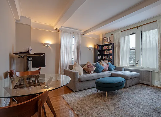 Rented by Rita S Citrin, LREB | media 2