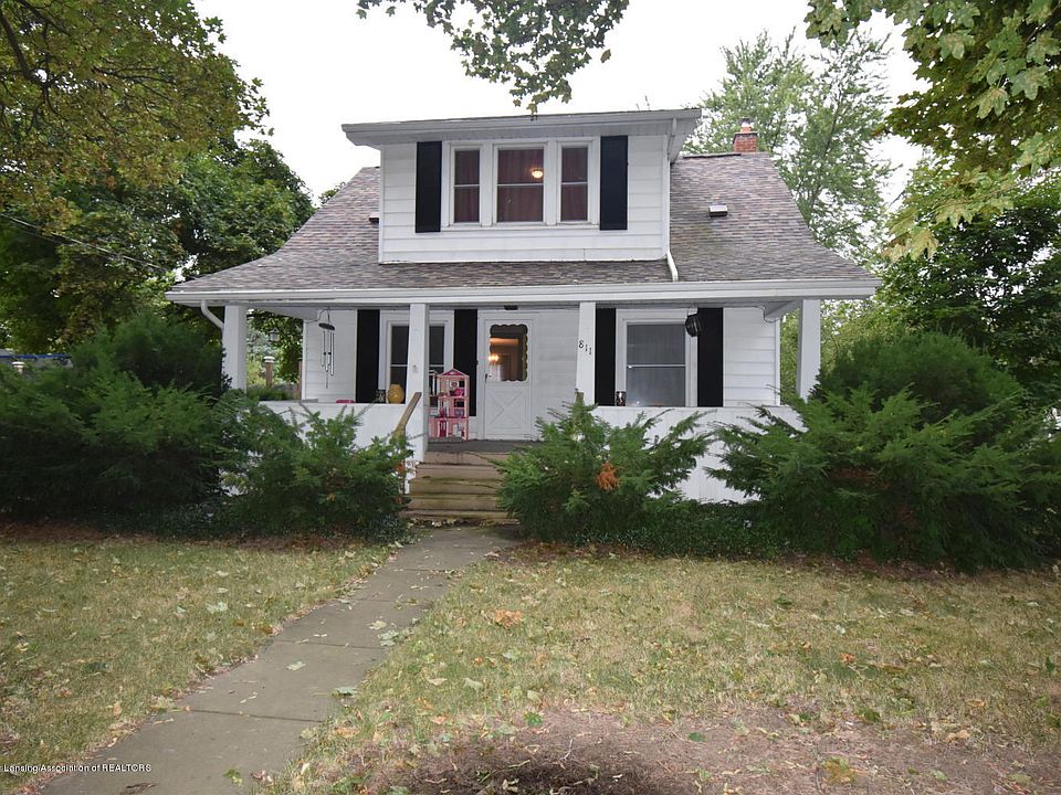 1st image of 811 N Saginaw St