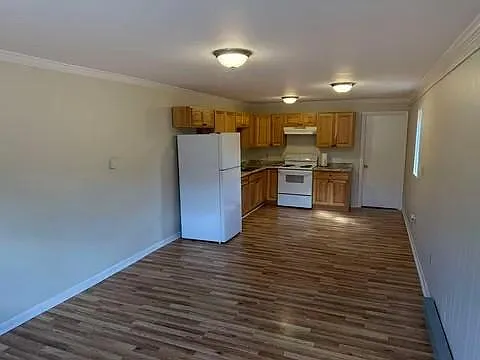 9 Norwich Avenue - #6 — Photo 2