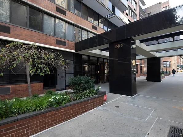 510 East 80th Street image 17 of 18