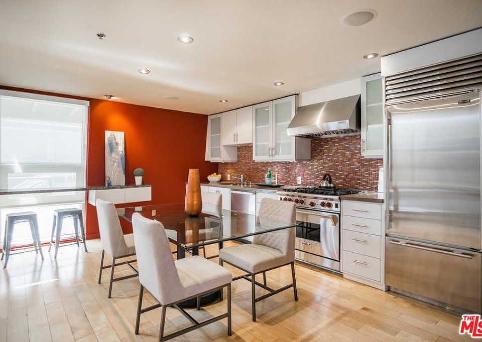 1st image of 615 Hampton Dr Unit B302