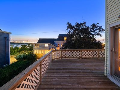 100 Cottage Ave, Winthrop, MA, 02152
