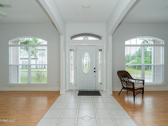 4th image of 24 Pelican Cove Ln