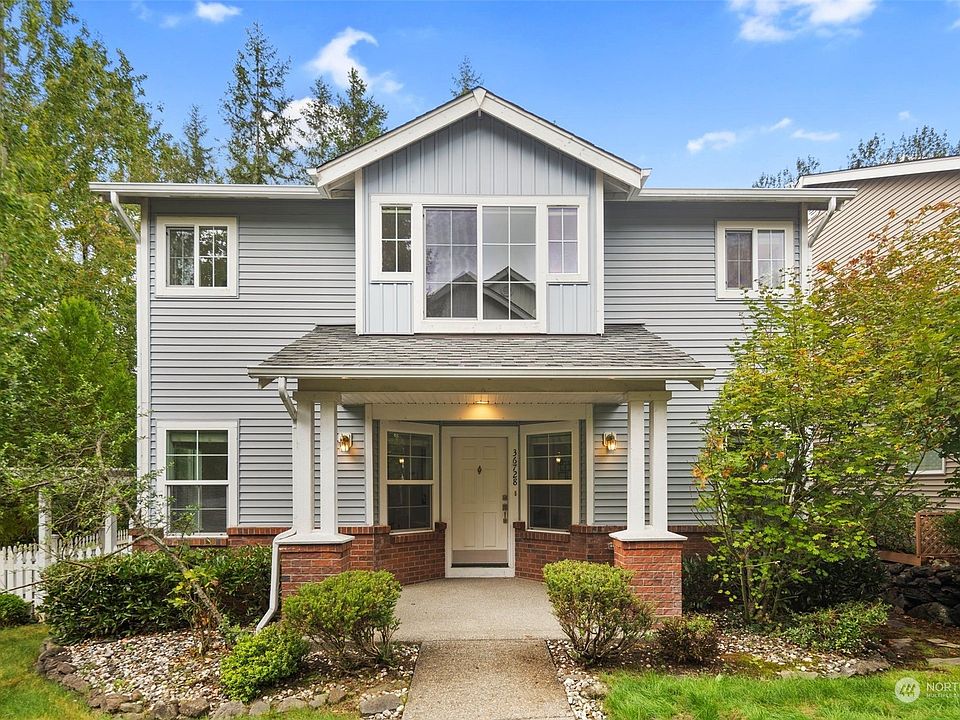 1st image of 36728 SE Gravenstein Ct