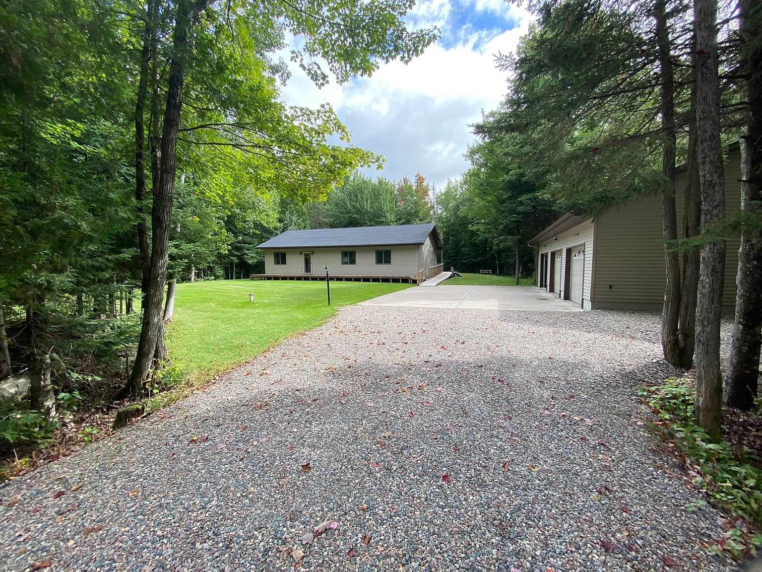 5481 Cedar Dr, Sault Sainte Marie, MI 49783 Zillow