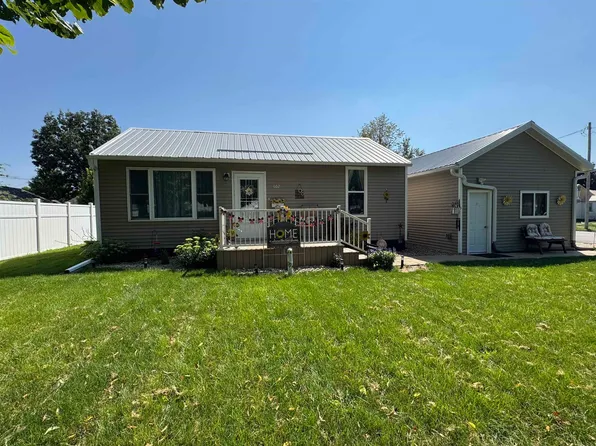 602 Maple St, Allison, IA 50602