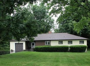 12514 Broadway St, Alden, NY 14004