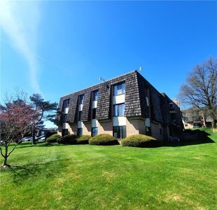 423 Forest Green Dr, Coraopolis, PA, 15108